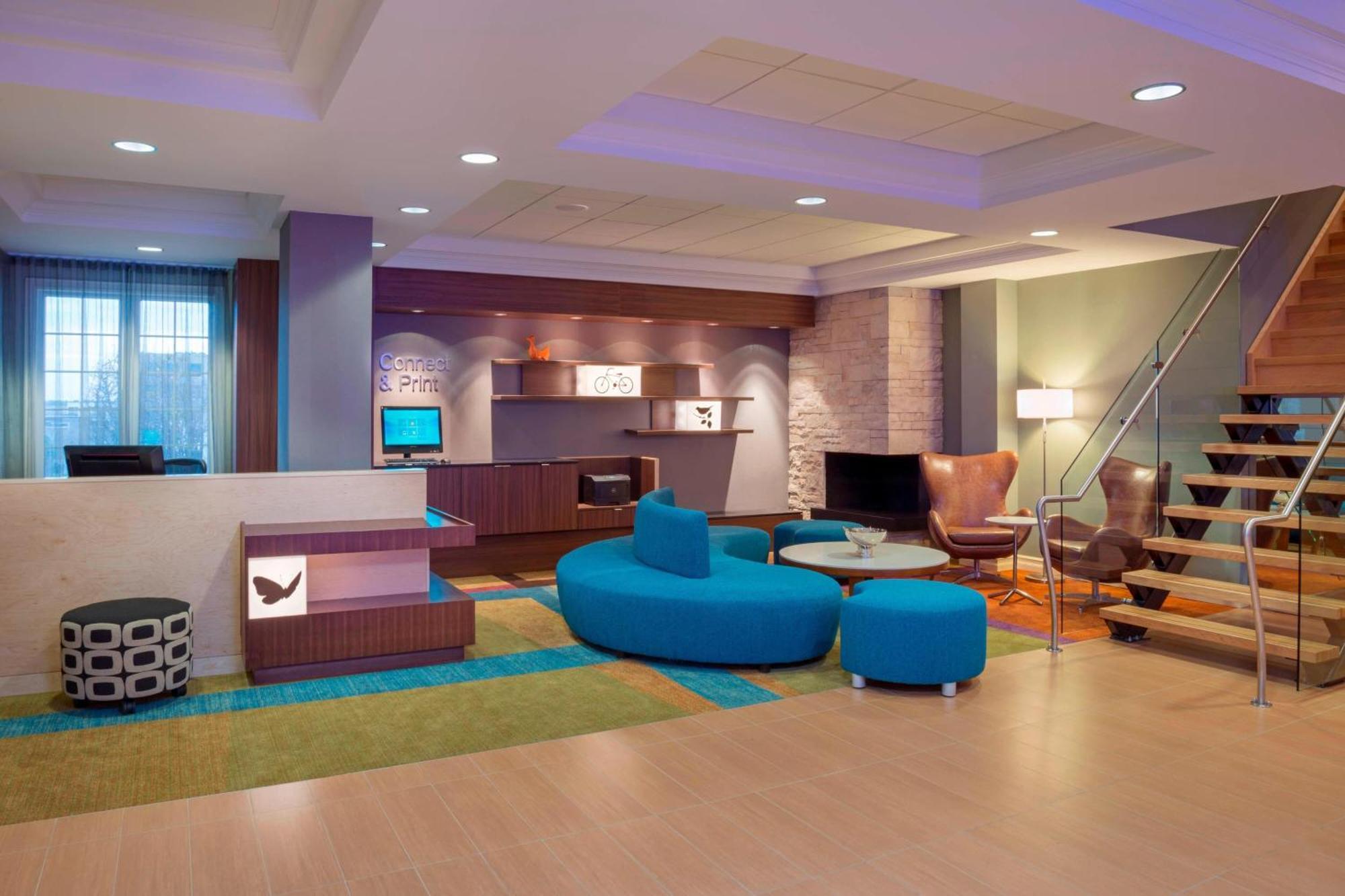Fairfield Inn & Suites By Marriott Ottawa Kanata מראה חיצוני תמונה